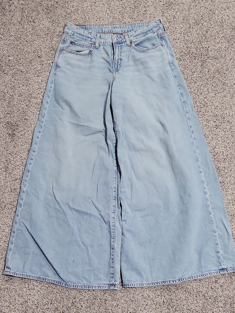 American Eagle Wide Leg Jeans